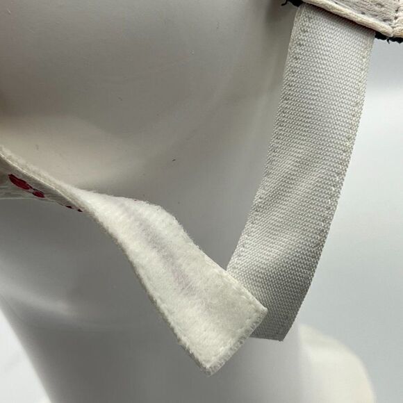 Taylormade San Francisco Golf Visor - Adjustable Strap - Picture 9 of 9